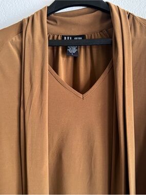 D.F.A. New York Built-In Scarf Tie-Neck V-Neck Blouse Top Brown Large